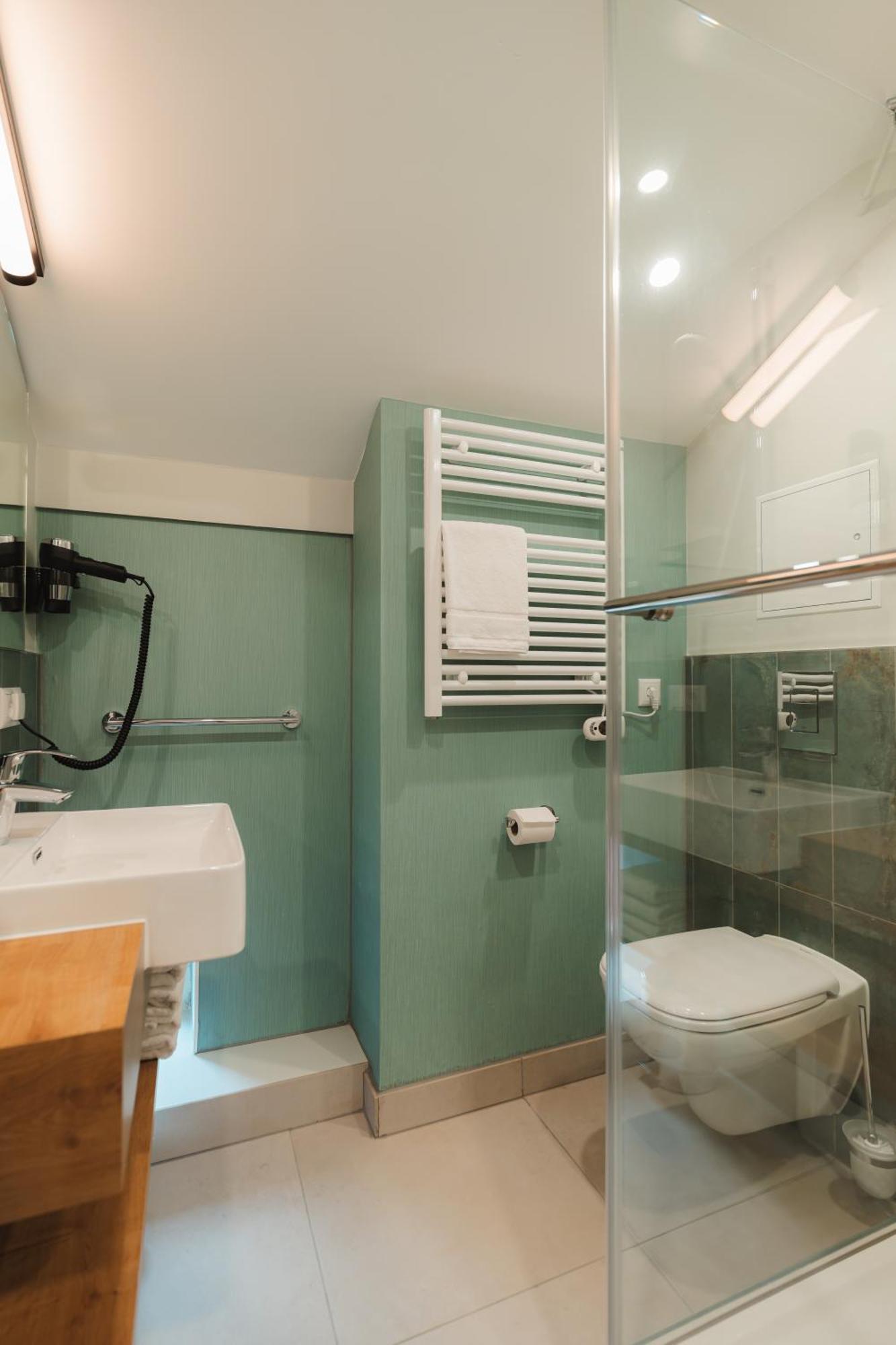 H24 Hotel Apartments Eberswalde Екстер'єр фото