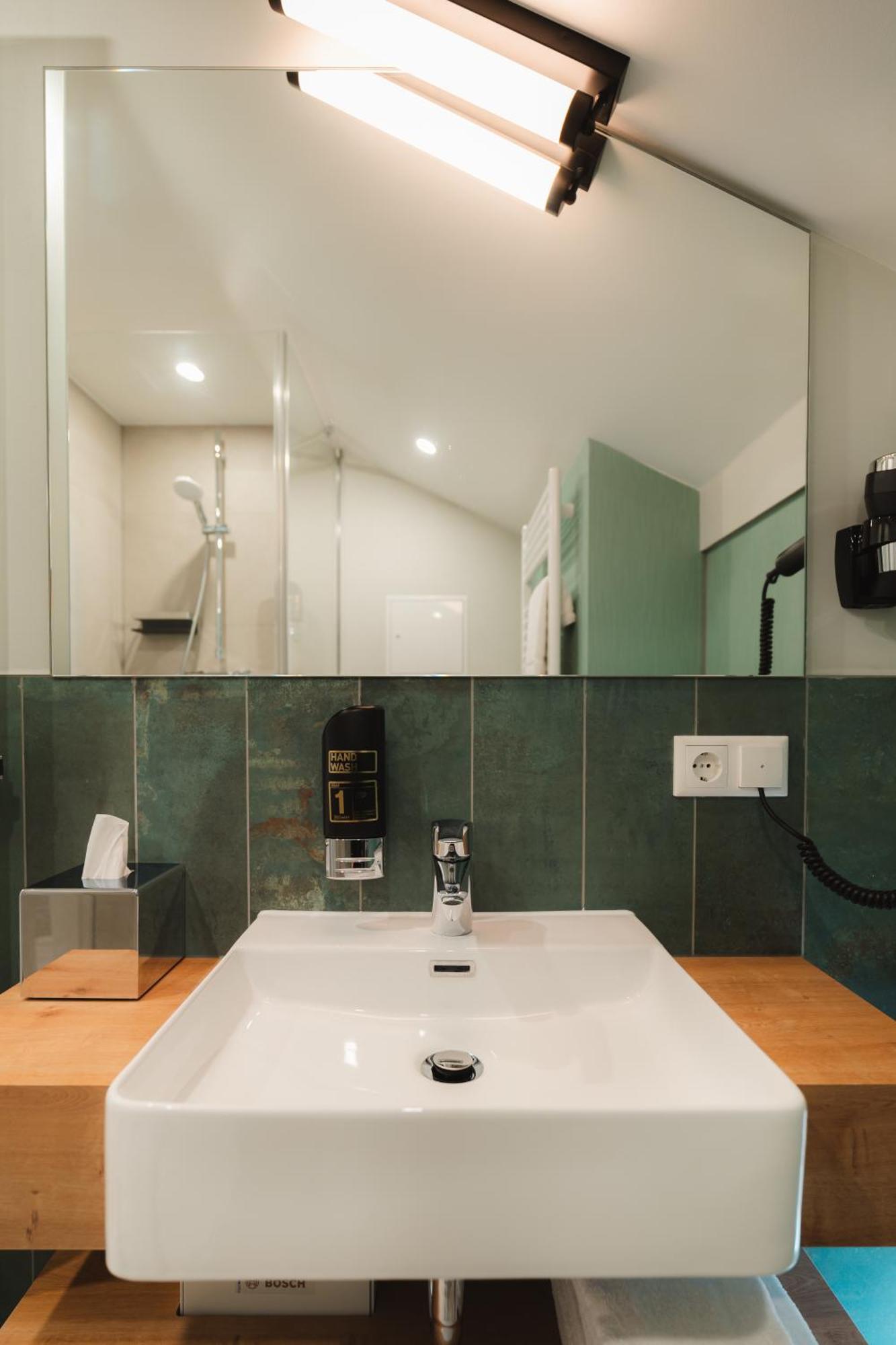 H24 Hotel Apartments Eberswalde Екстер'єр фото
