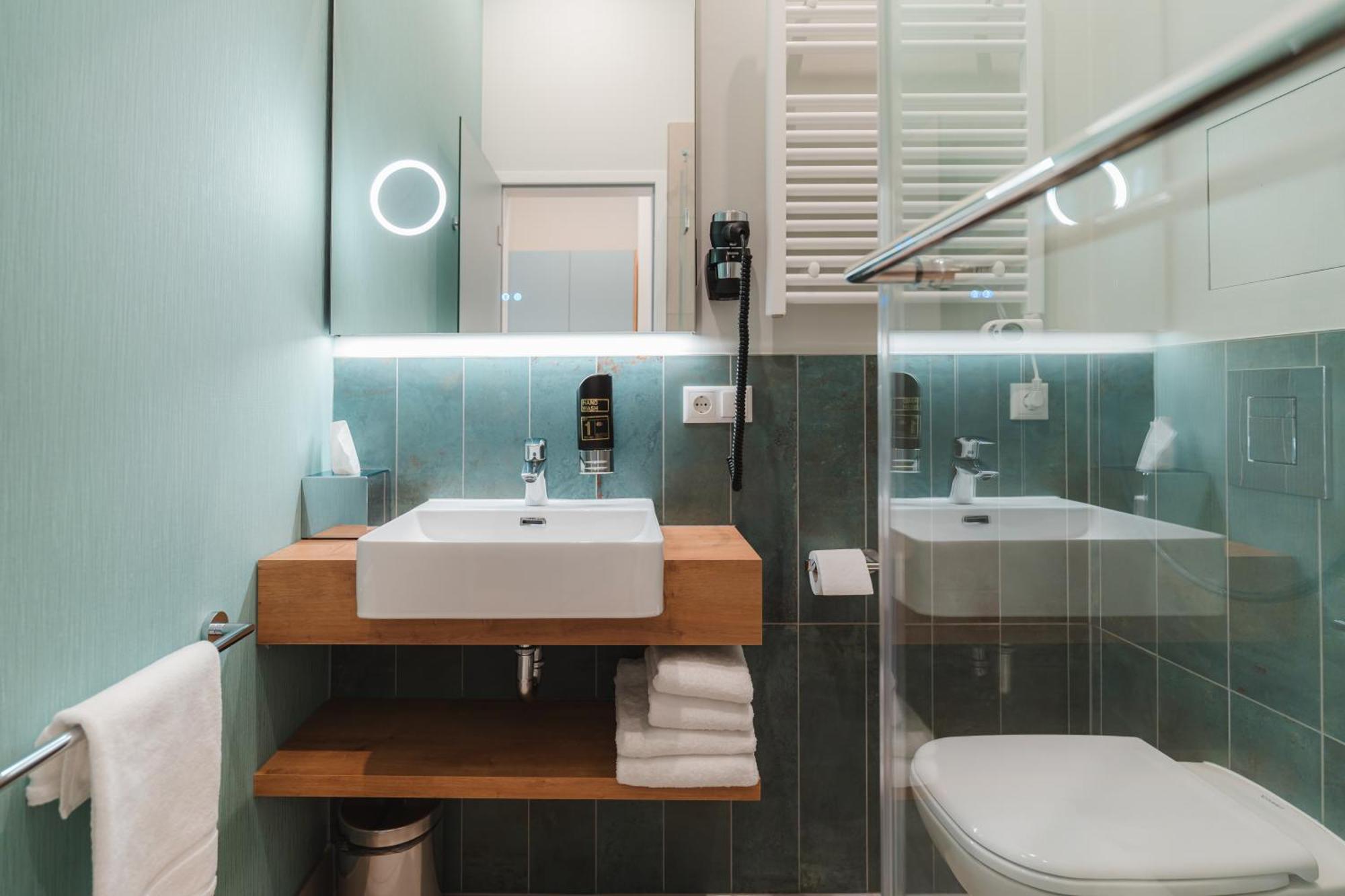H24 Hotel Apartments Eberswalde Екстер'єр фото