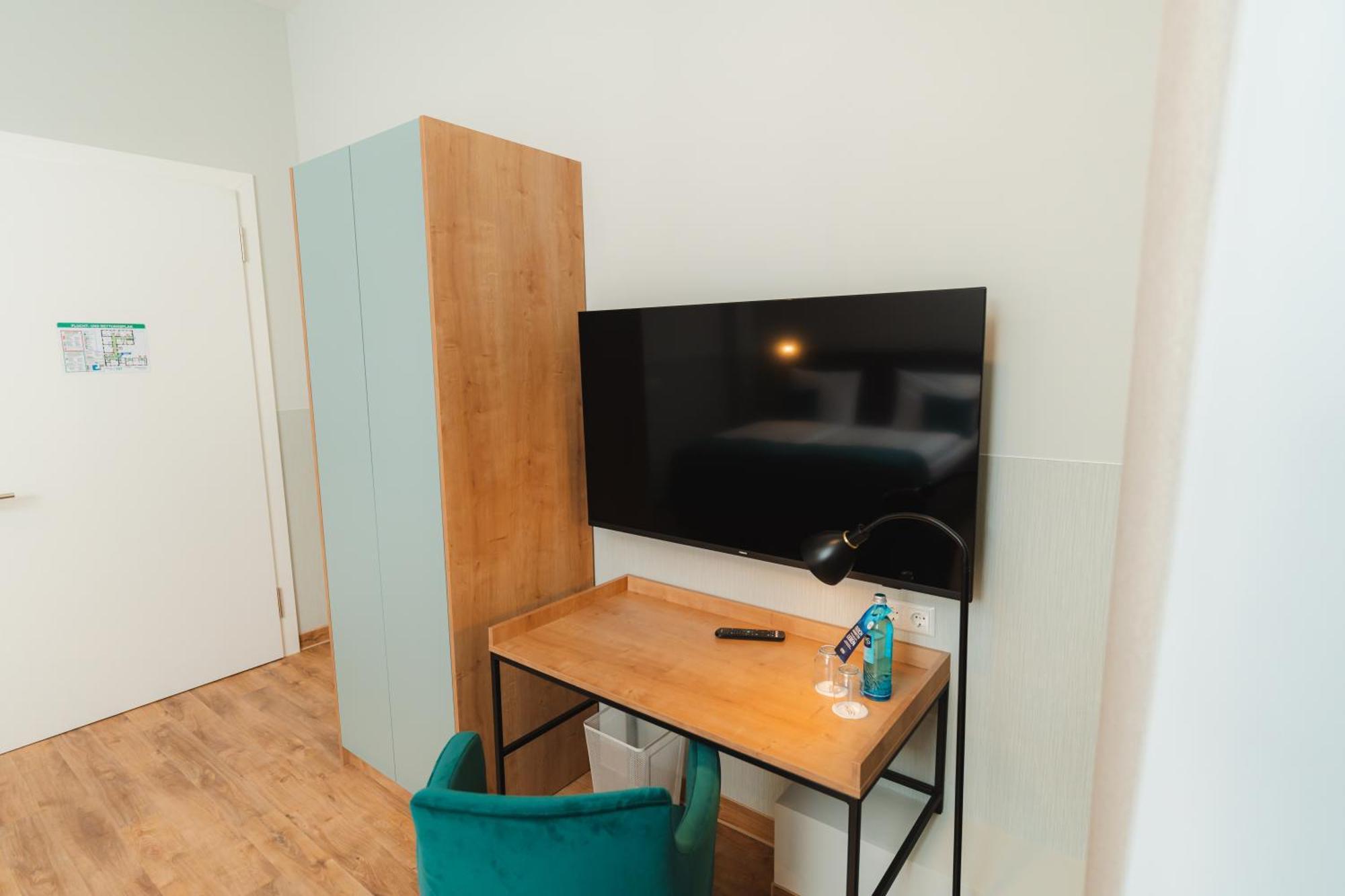 H24 Hotel Apartments Eberswalde Екстер'єр фото